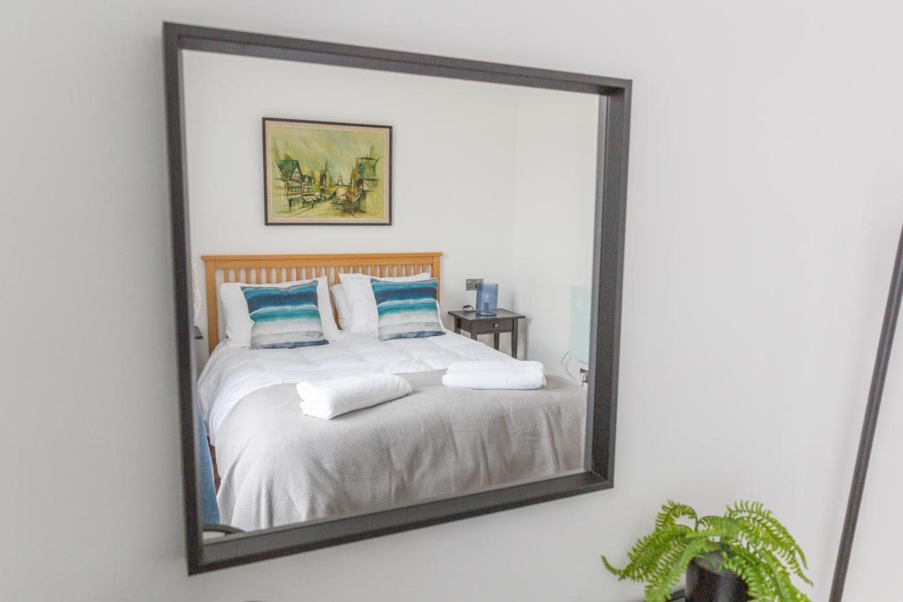 Chester Stays - Lovely Apartment In The Heart Of Chester With Free Parking Exteriör bild